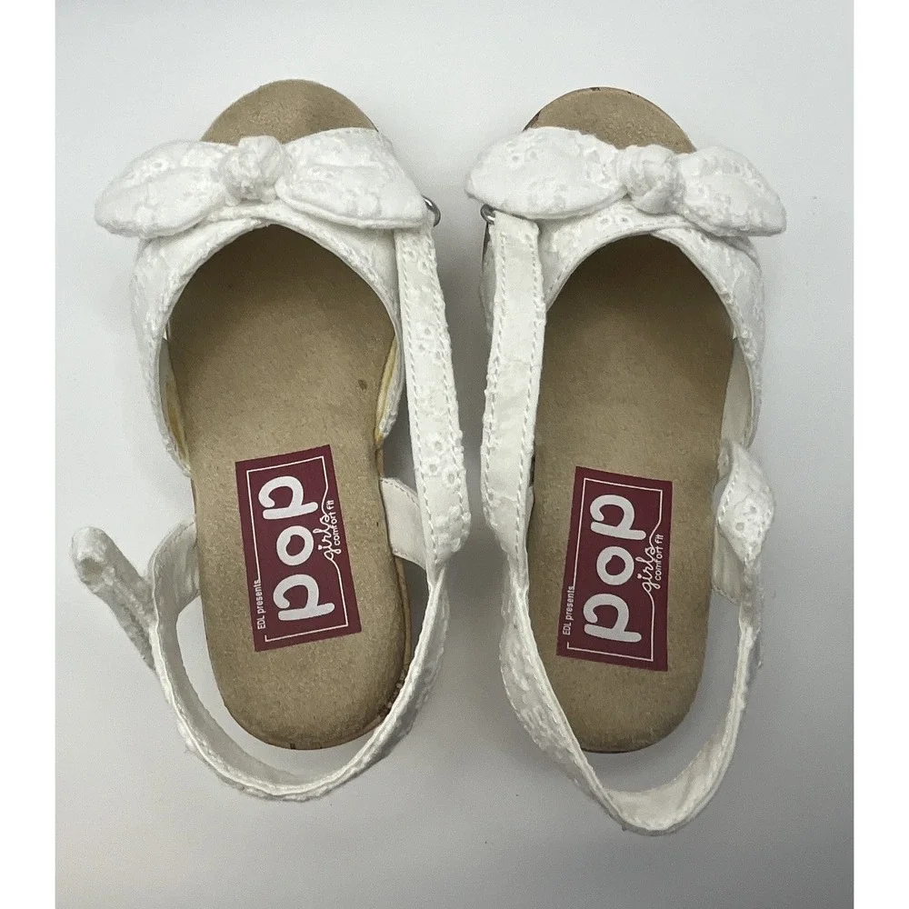 Girls Pop Lil Friendly White Eyelet Sandals - New‎ - Size 9